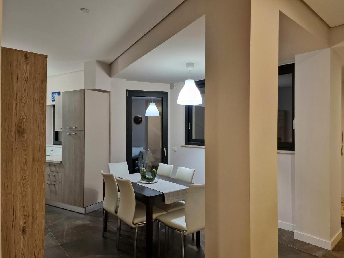 The White Domus Appartement Taormina Buitenkant foto