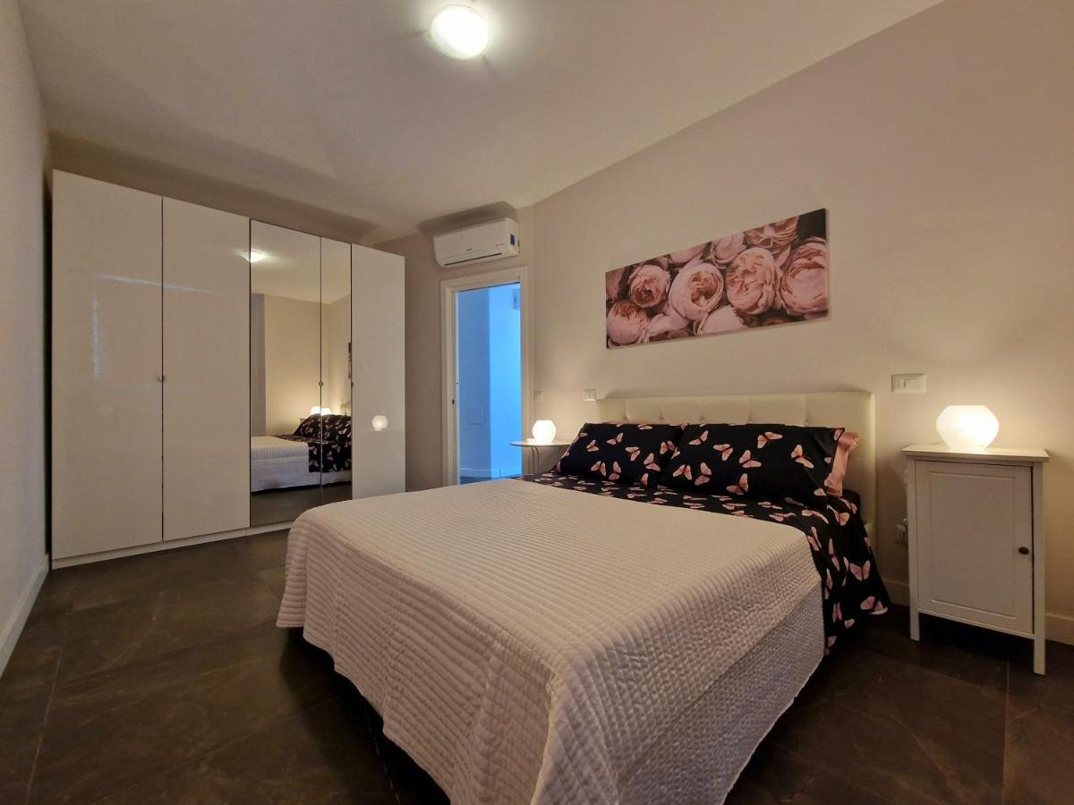 The White Domus Appartement Taormina Buitenkant foto